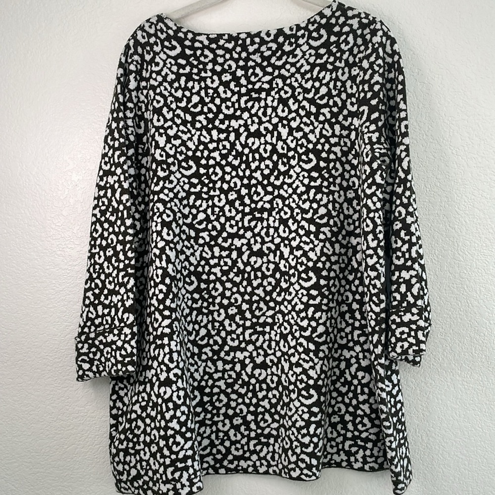 Cynthia Rowley Leopard Quarter Length Sleeve sweater 1X - Picture 6 of 6